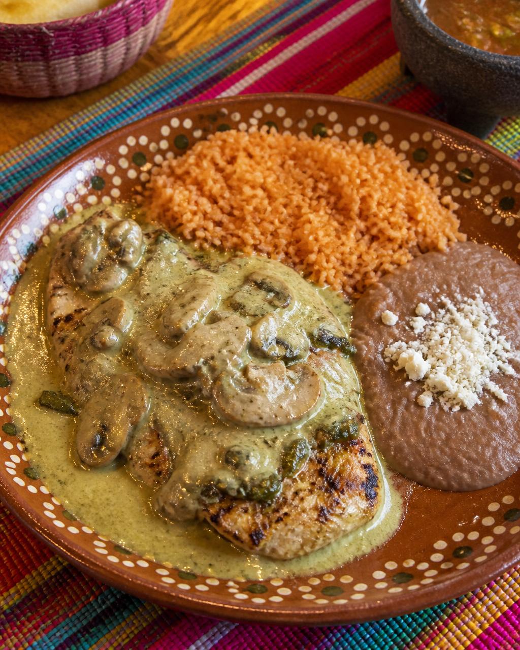 Pollo Sabroso